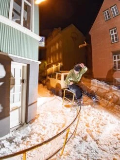 K2 Spellcaster Women's Snowboard 2024 -Christy sports k2 2324 spellcaster B2302031 9